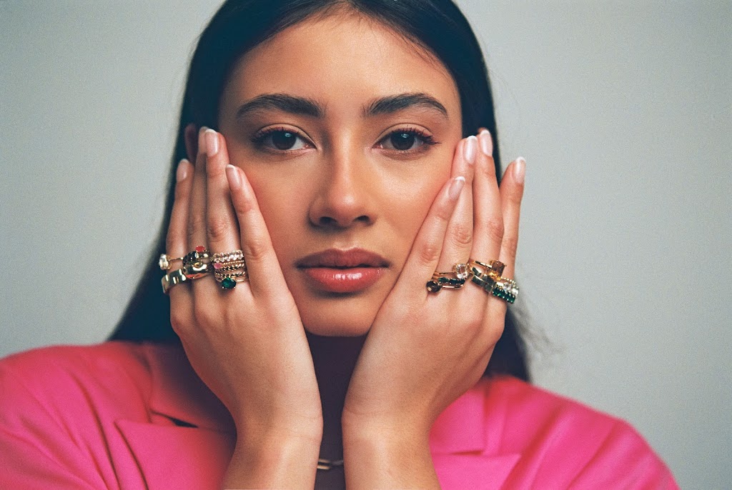 Amsterdam Vintage Jewels | AVJ Amsterdam Vintage Jewels | AVJ