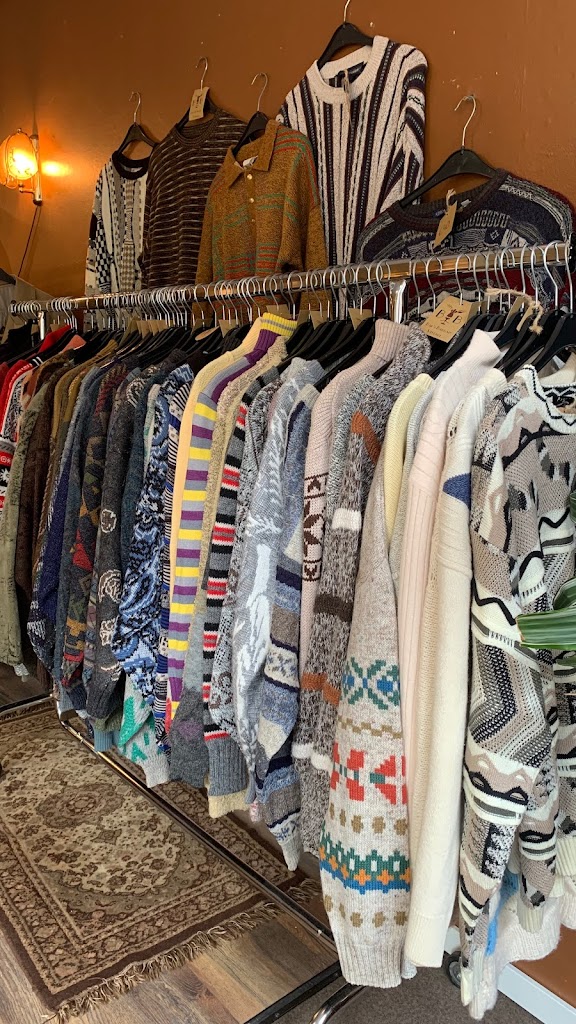 Bar's Bargain Vintage