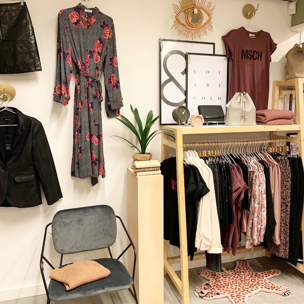 Complot Concept Store