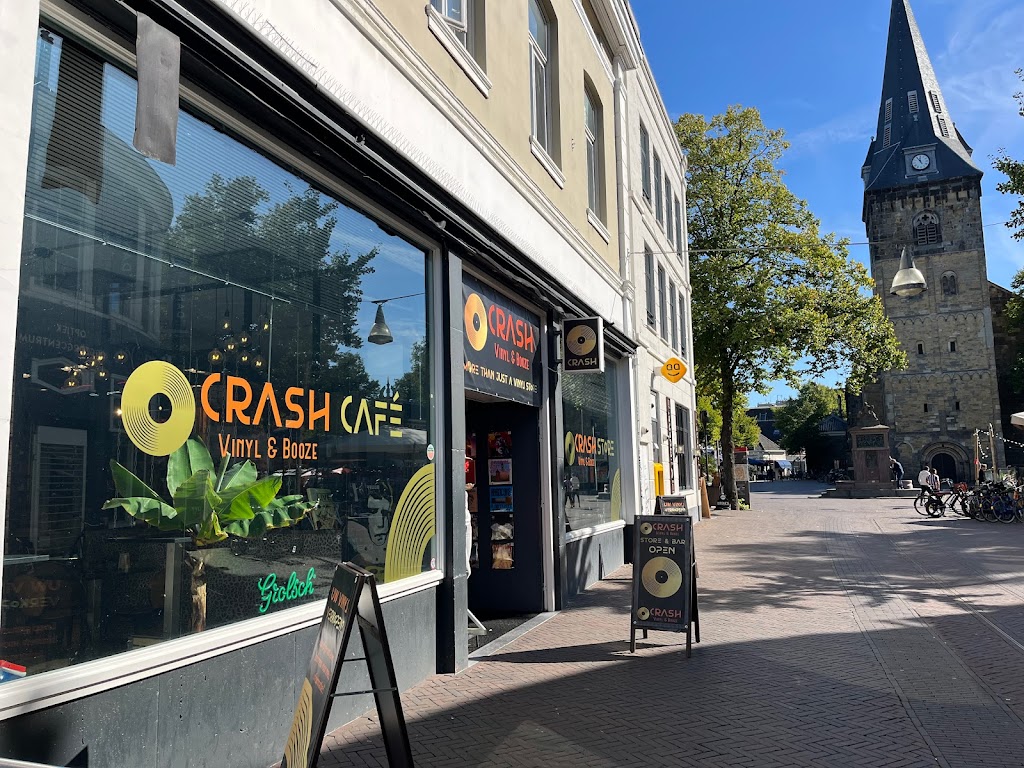 Crash Vinyl & Booze