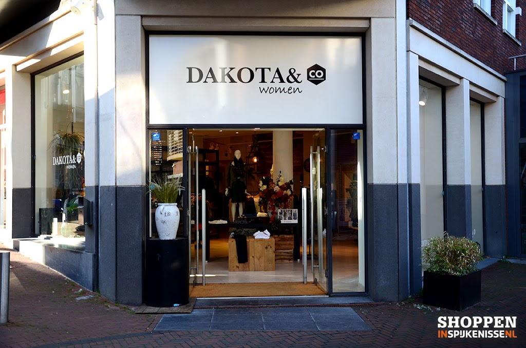 Dakota & Co