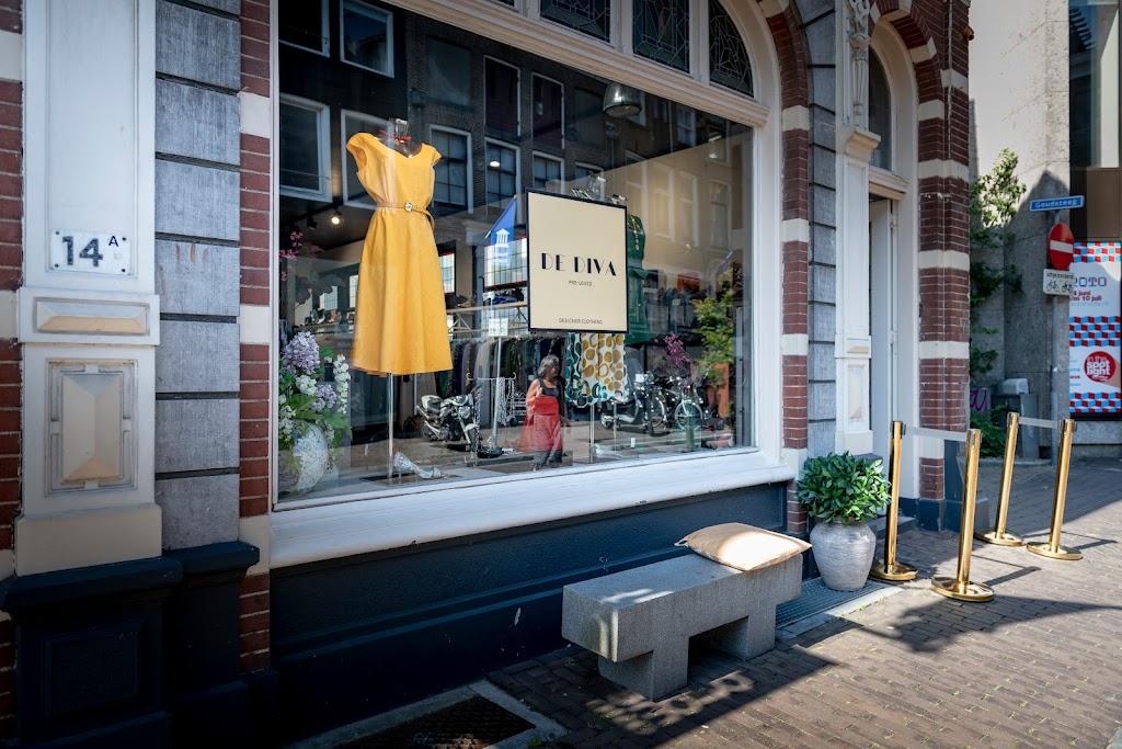 De Diva Zwolle. Preloved designer clothing.