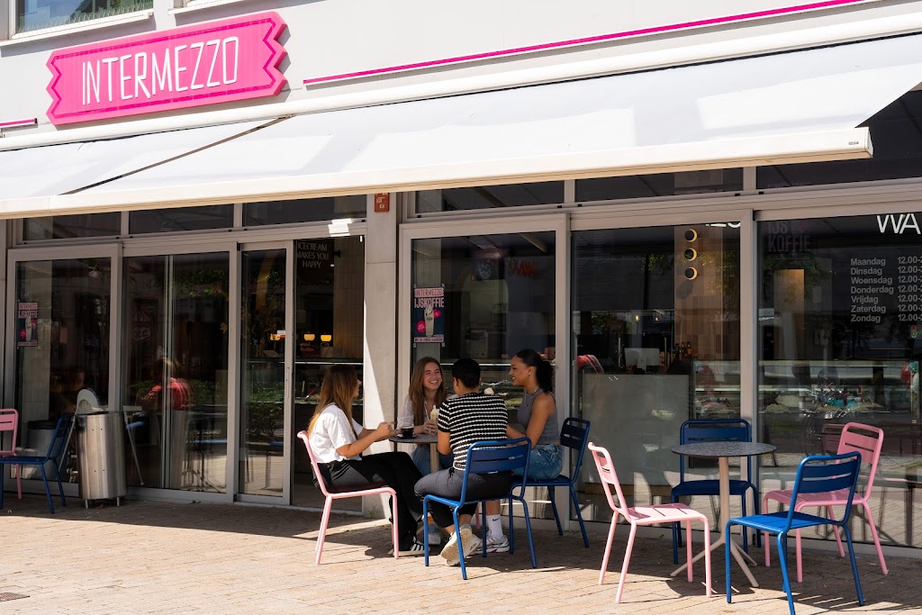 IJssalon Intermezzo