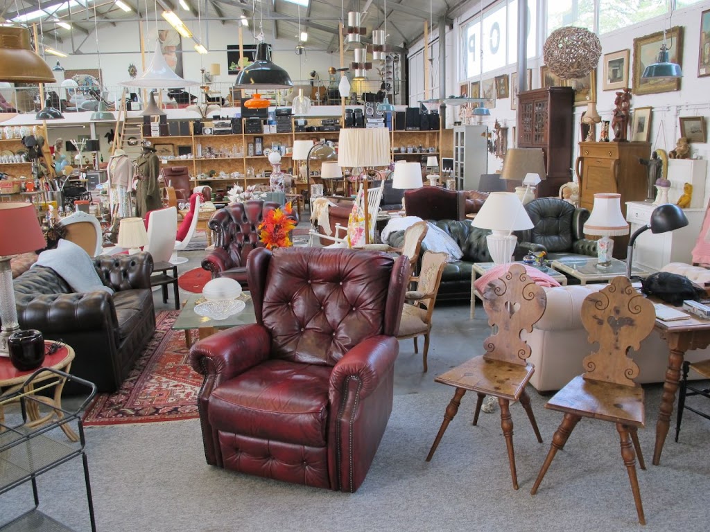 Kringloopwinkel “bijna kitch”