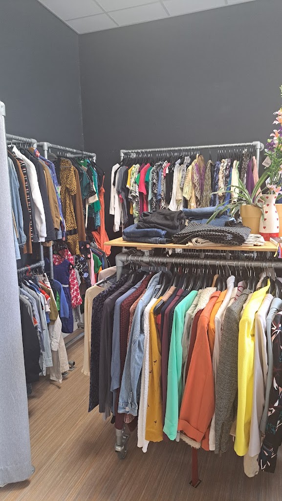 Leger des Heils Amsterdam Oost winkel en huiskamer voor de buurt