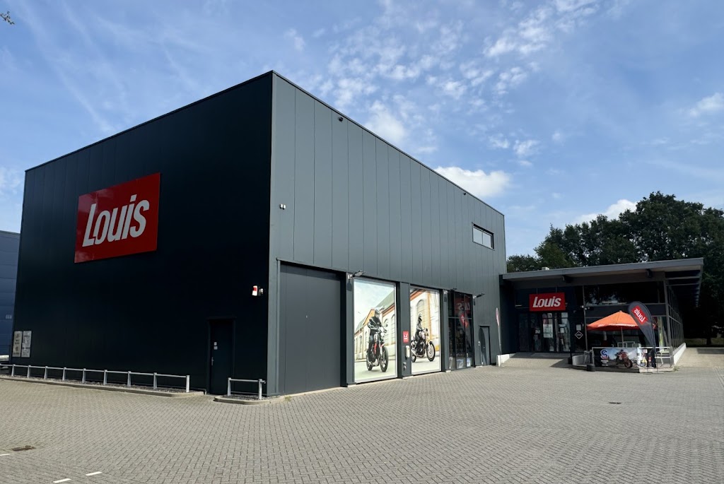 Louis Mega Shop Tilburg