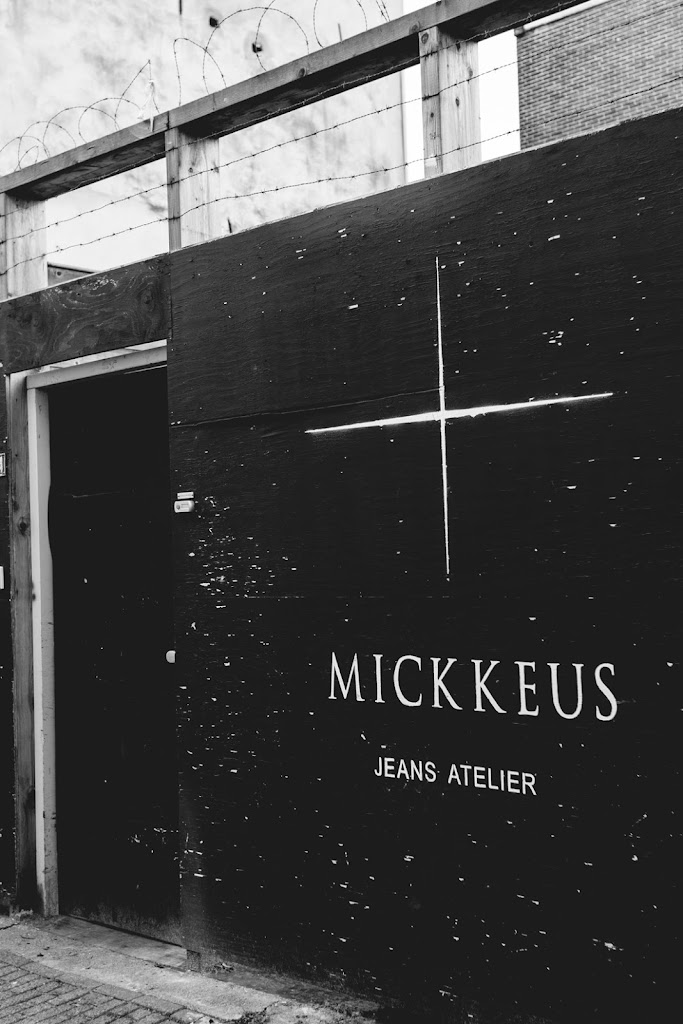 M I C K K E U S