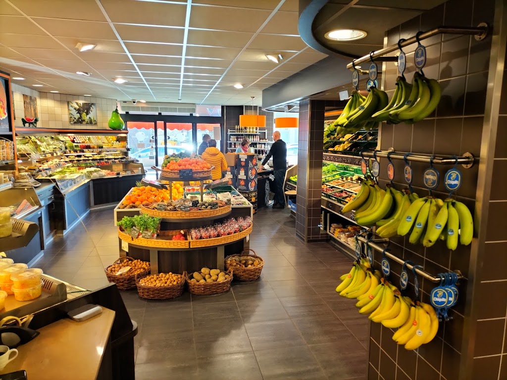 Riny Van Kessel Groenten en Fruit Riny Van Kessel Groenten en Fruit