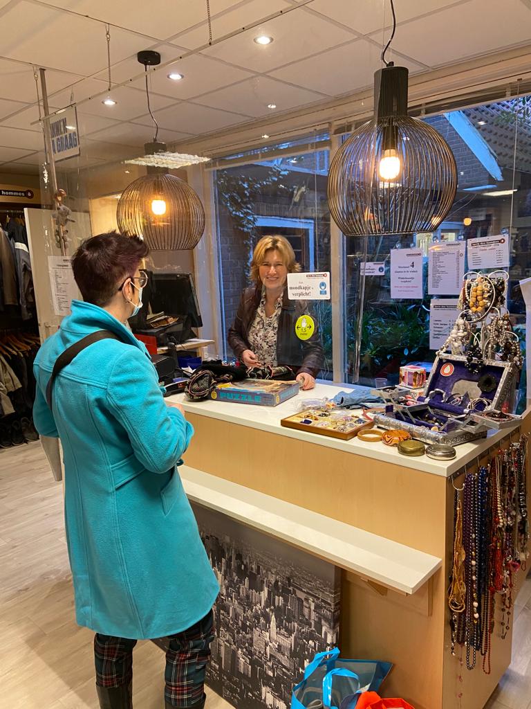 Terre des Hommes winkel Leeuwarden Terre des Hommes winkel Leeuwarden