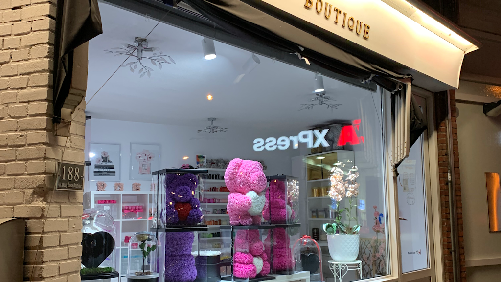 The roses boutique