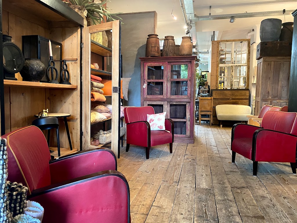Weldaad Authentic Interior